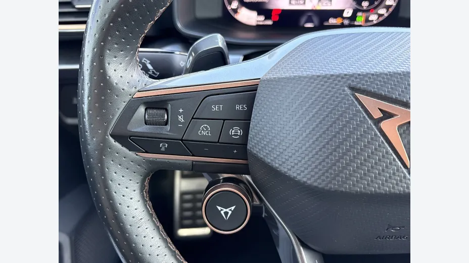 CUPRA Leon Leon 1.5 eTSI mHEV DSG