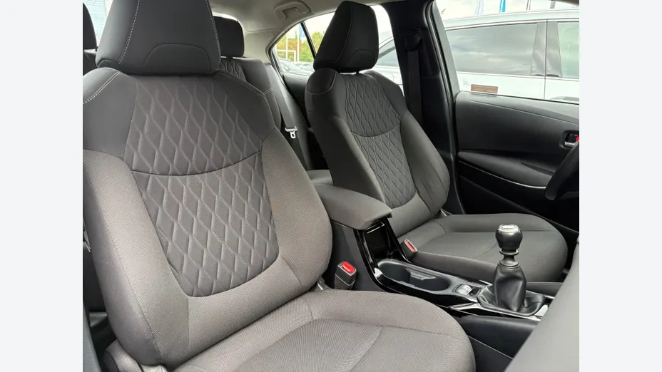 TOYOTA Corolla Corolla 1.5 Active