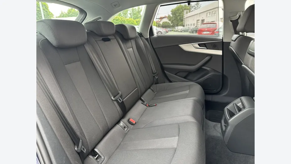 AUDI A4 Avant -