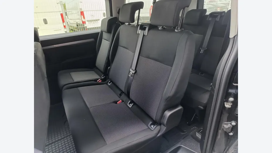 PEUGEOT Traveller Traveller 2.0 BlueHDi Long Business EAT8