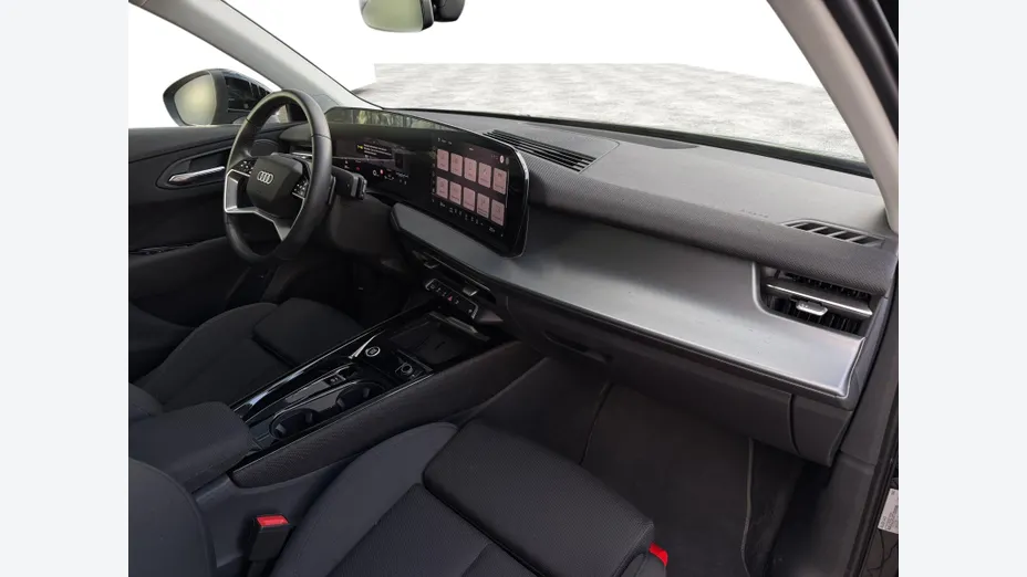AUDI Q3 Q3 TFSI mHEV 110 kW S tronic