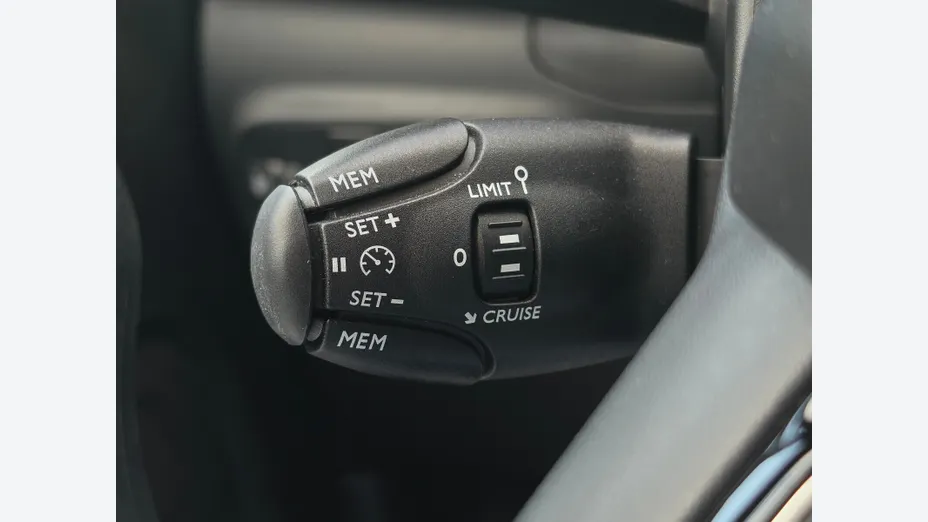 CITROEN C3 C3 1.2 PureTech Max EAT6