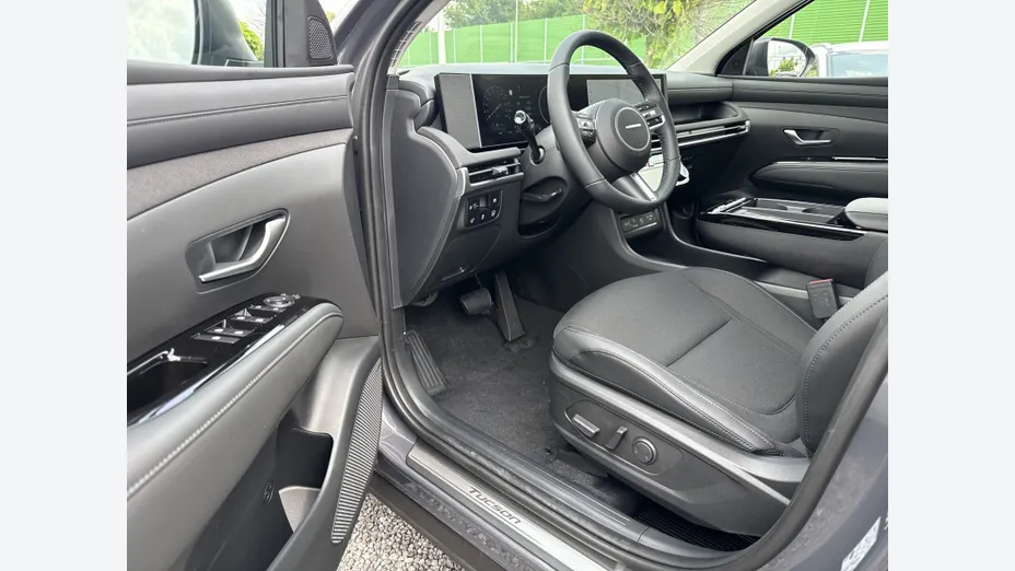 HYUNDAI Tucson Tucson 1.6 T-GDi HEV Executive 4WD aut Nowy