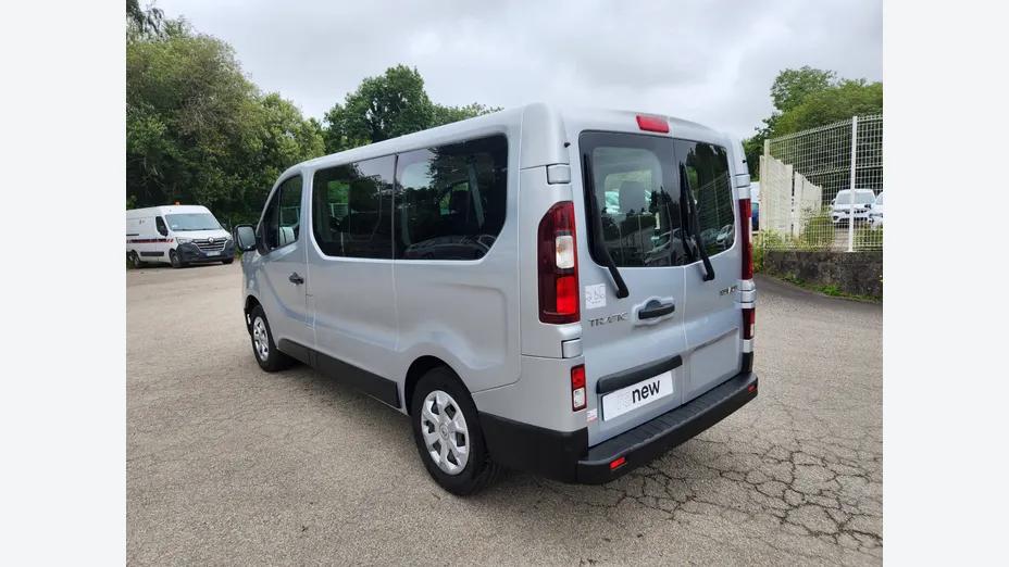 RENAULT Trafic -