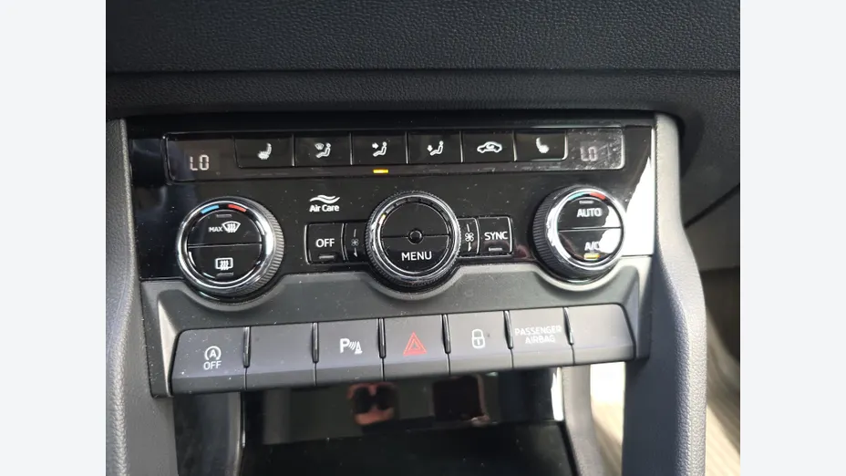 SKODA Karoq Karoq 1.5 TSI ACT Selection DSG