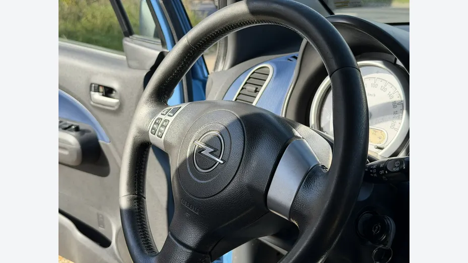 OPEL Agila -