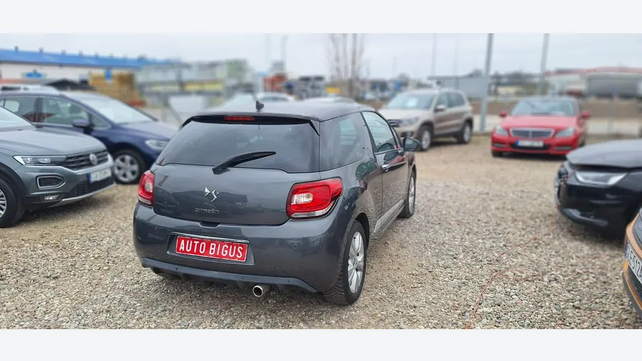 CITROEN DS3 -