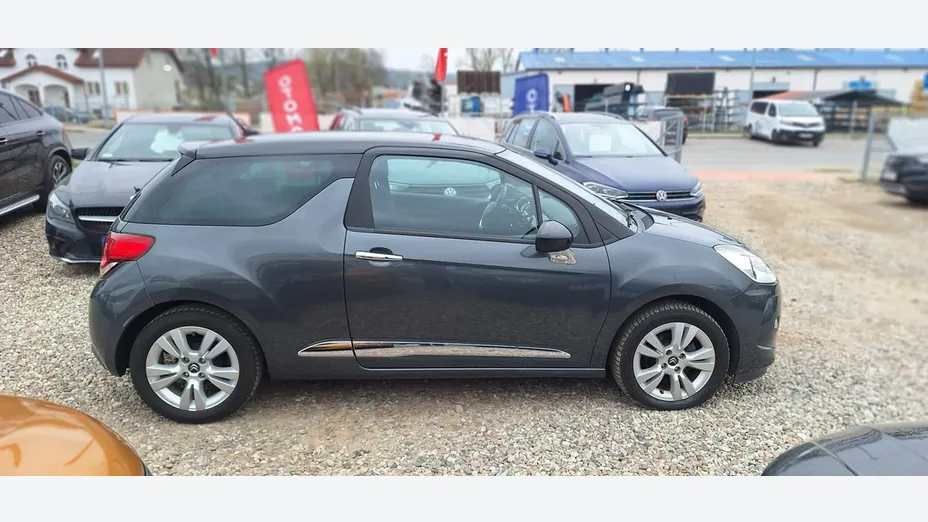 CITROEN DS3 -