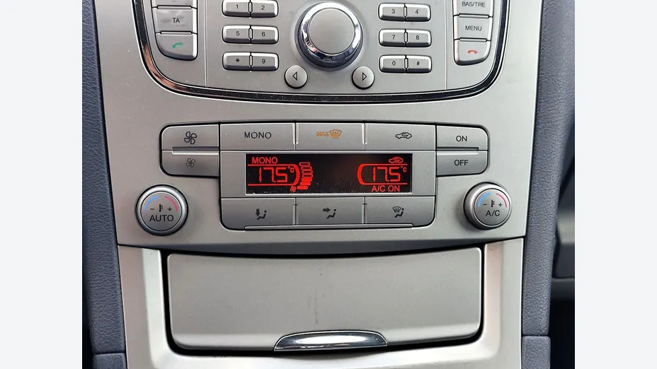 FORD S-MAX -