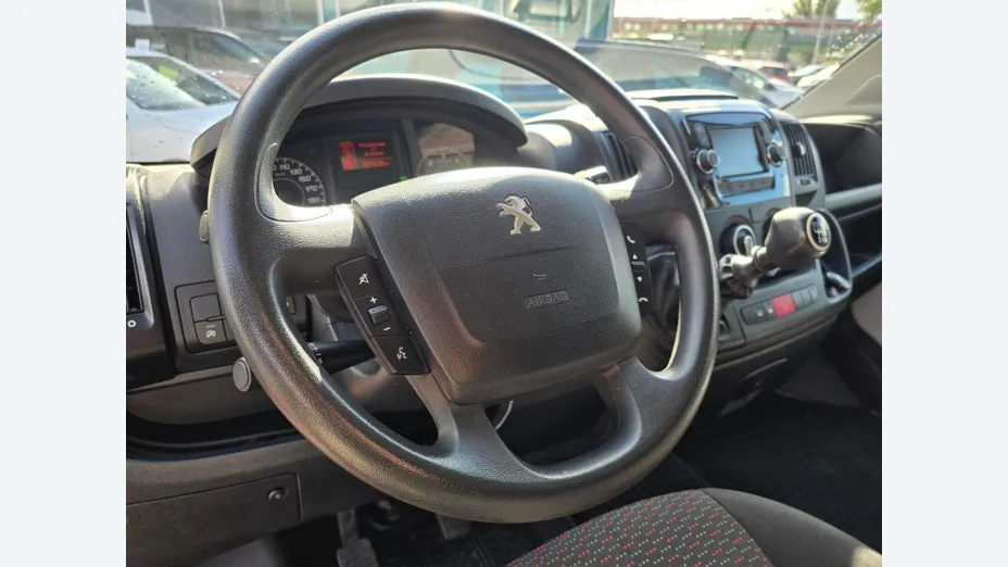 PEUGEOT Boxer Boxer 333 BlueHDi L1H1