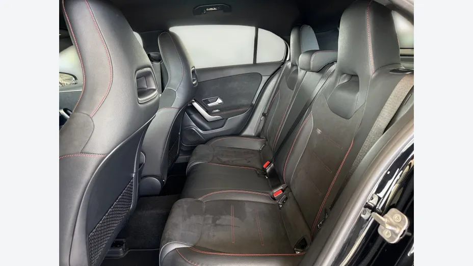 MERCEDES-BENZ A Klasa A 200 AMG Line 7G-DCT