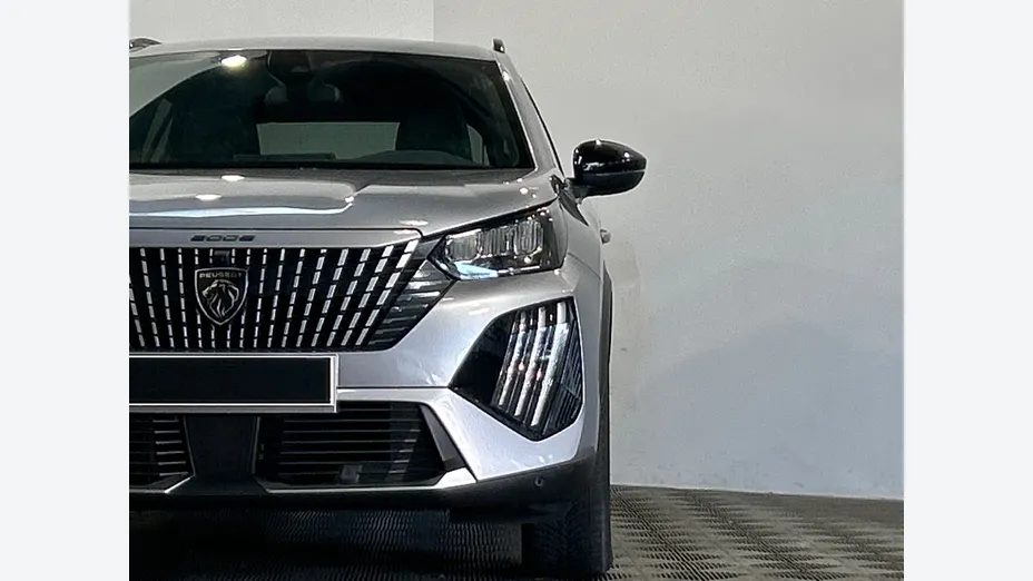 PEUGEOT 2008 -