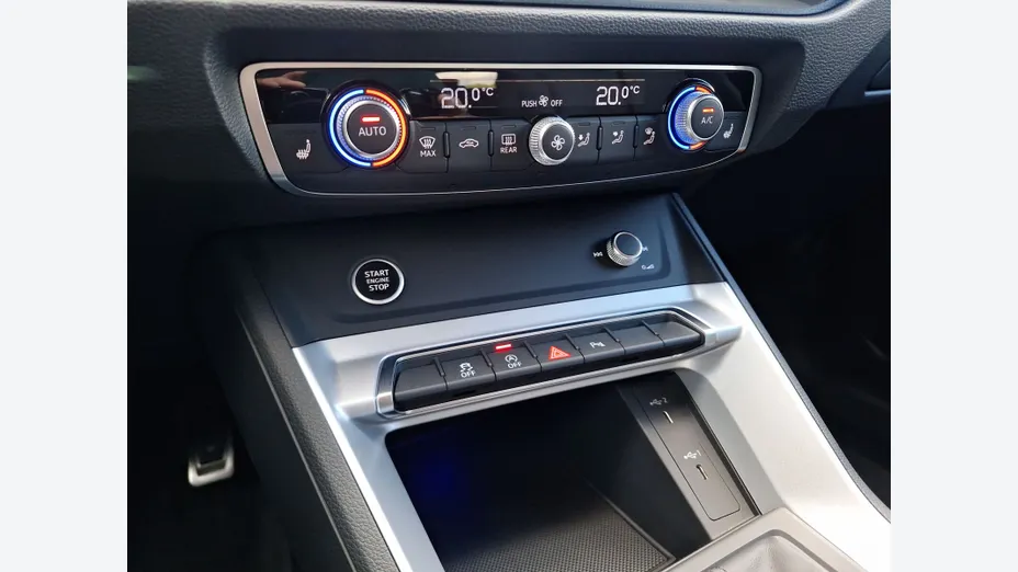 AUDI Q3 Q3 35 TFSI mHEV S tronic