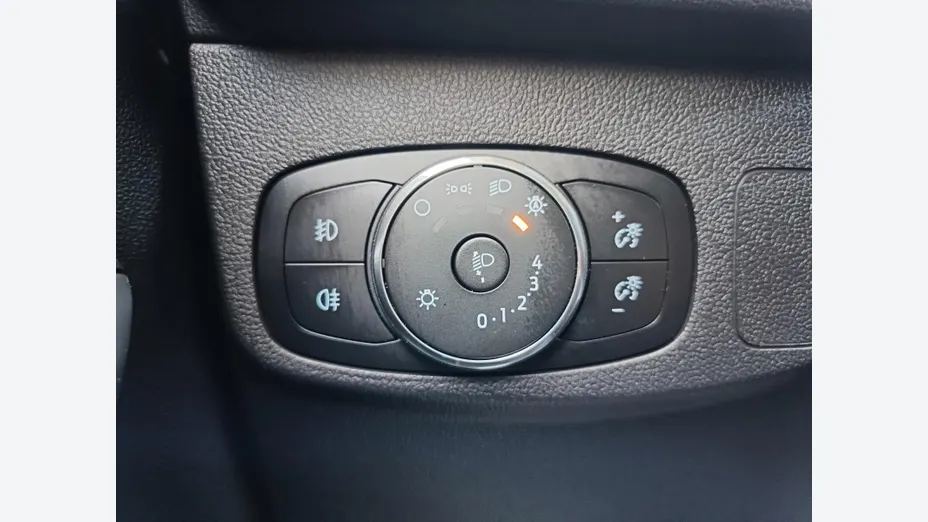 FORD Focus Focus 1.5 EcoBlue Titanium X aut