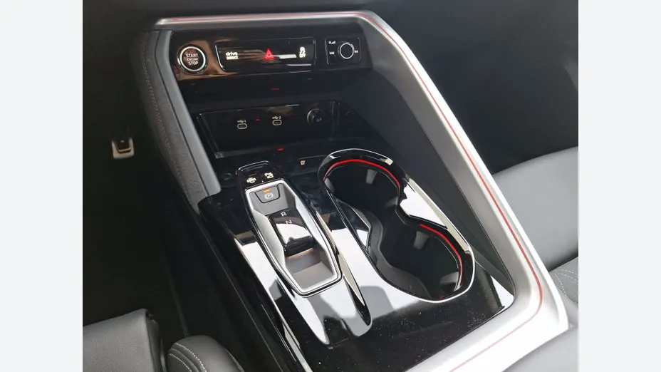 AUDI Q5 Q5 TDI mHEV 150 kW Quattro S tronic