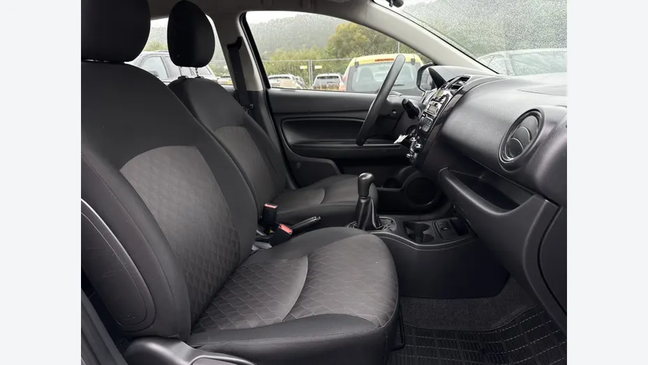 MITSUBISHI Space Star Space Star 1.0 Invite