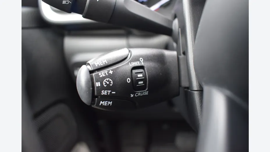 CITROEN C3 C3 1.2 PureTech Max EAT6