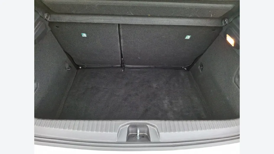 RENAULT Clio -