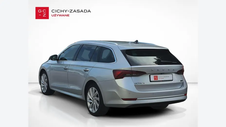 SKODA Octavia -