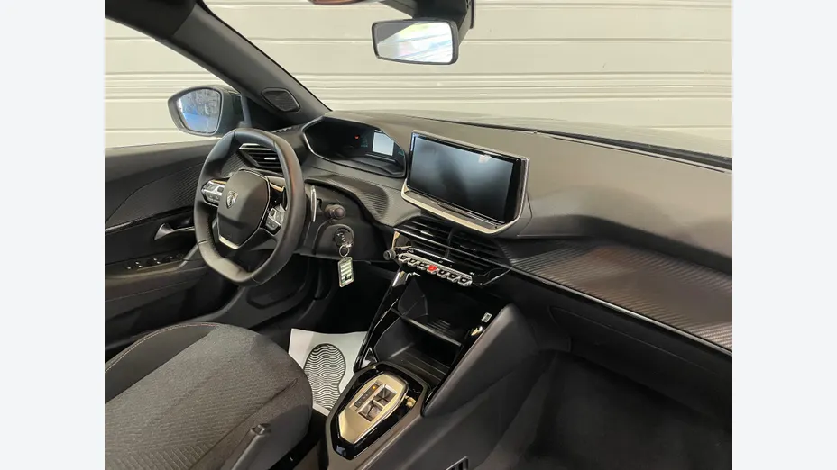 PEUGEOT 2008 -