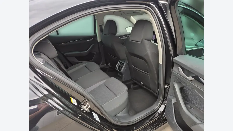 SKODA Octavia Octavia 1.5 TSI mHEV Drive Selection DSG Nowy