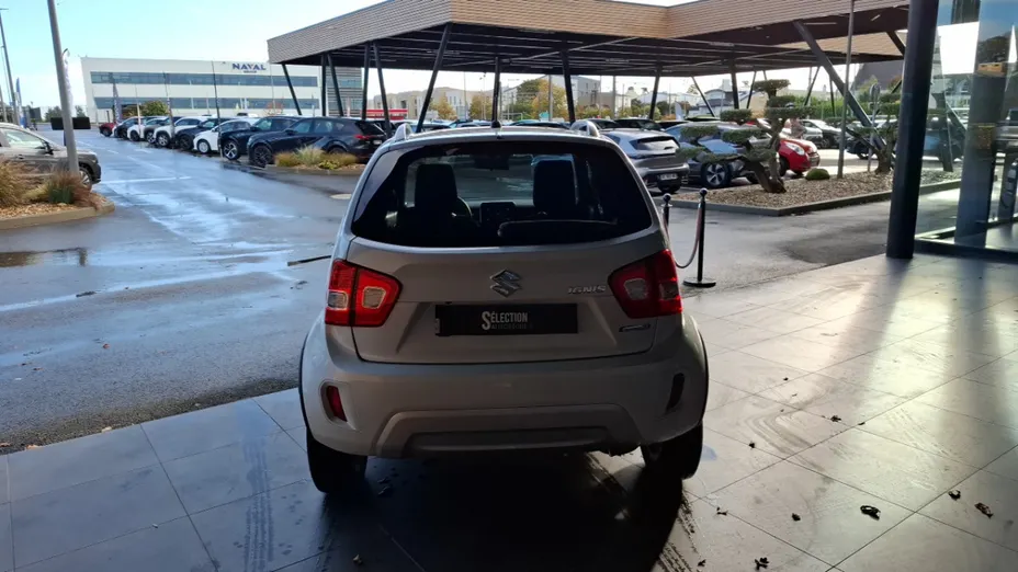 SUZUKI Ignis -