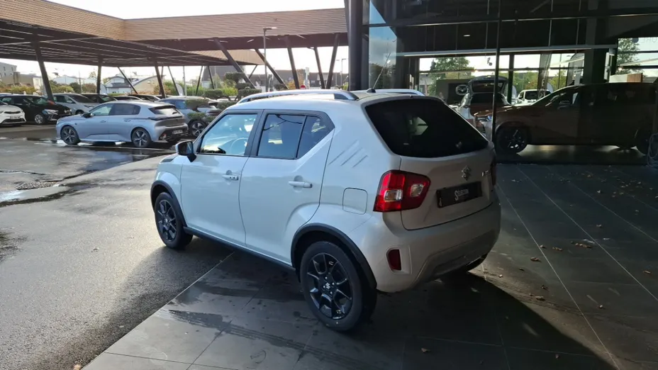SUZUKI Ignis -