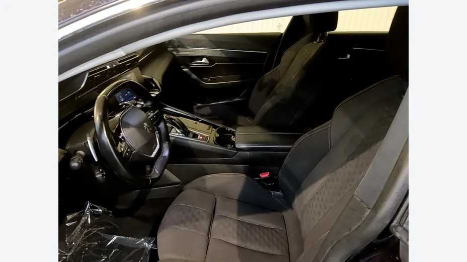 PEUGEOT 508 -