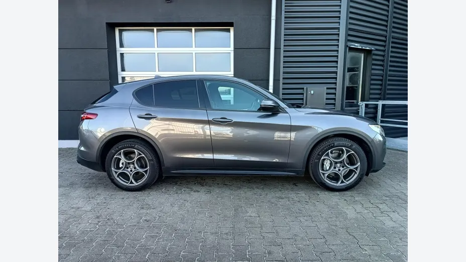 ALFA ROMEO Stelvio Stelvio 2.0 Turbo Sprint Q4 aut