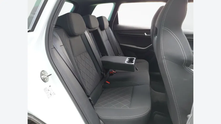 SKODA Karoq Karoq 1.5 TSI ACT 4x2 Sportline DSG
