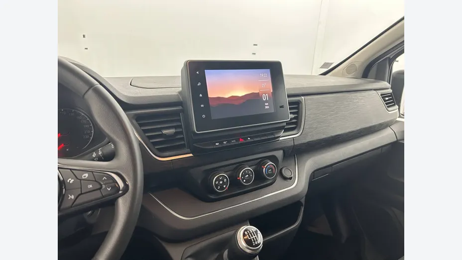 RENAULT Trafic -