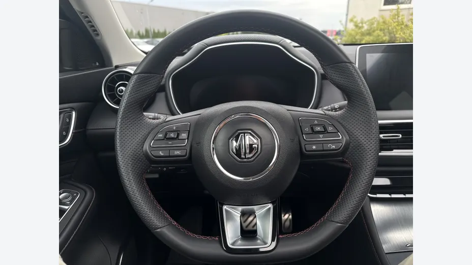 MG HS HS 1.5 T-GDI Exclusive DCT