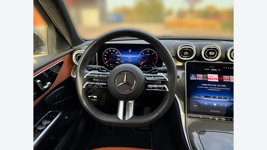 MERCEDES-BENZ C Klasa -