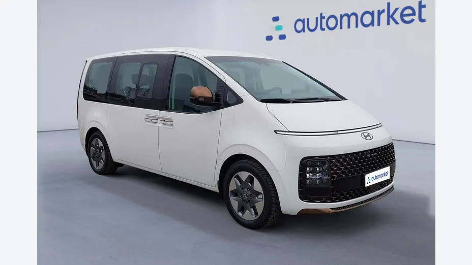 HYUNDAI Staria Staria 1.6 T-GDI HEV Luxury aut Nowy