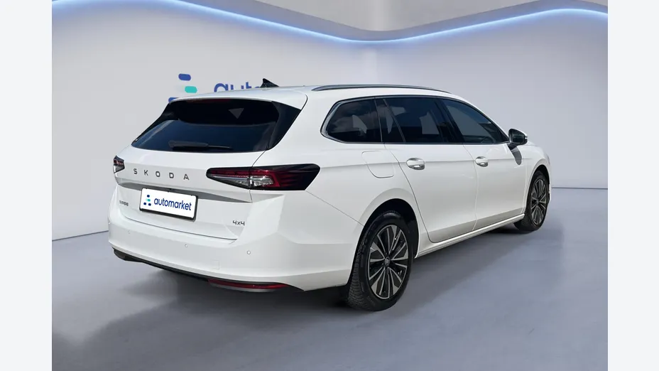 SKODA Superb Superb 2.0 TDI SCR 4x4 Selection DSG