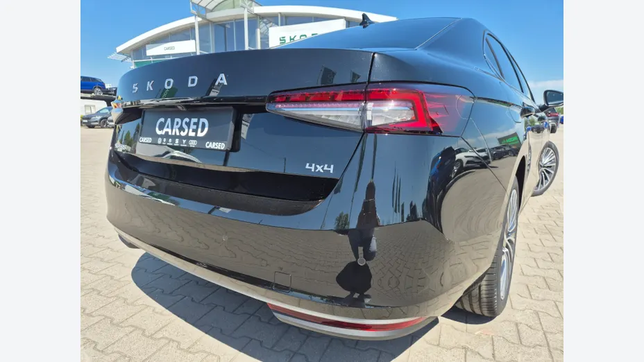 SKODA Superb Superb 2.0 TDI SCR 4x4 L&K DSG Nowy