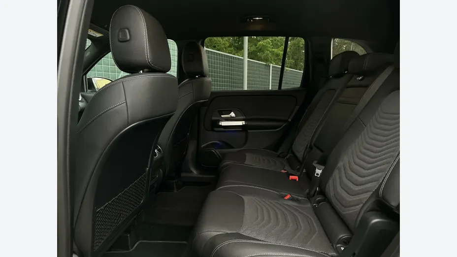 MERCEDES-BENZ GLB GLB 200 mHEV Progressive 7G-DCT