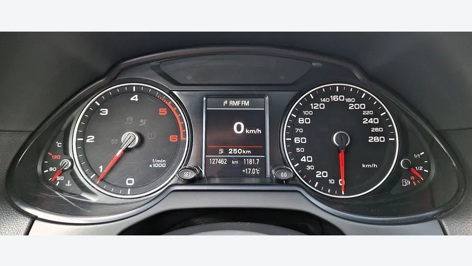 AUDI Q5 Q5 2.0 TDI clean diesel Quattro