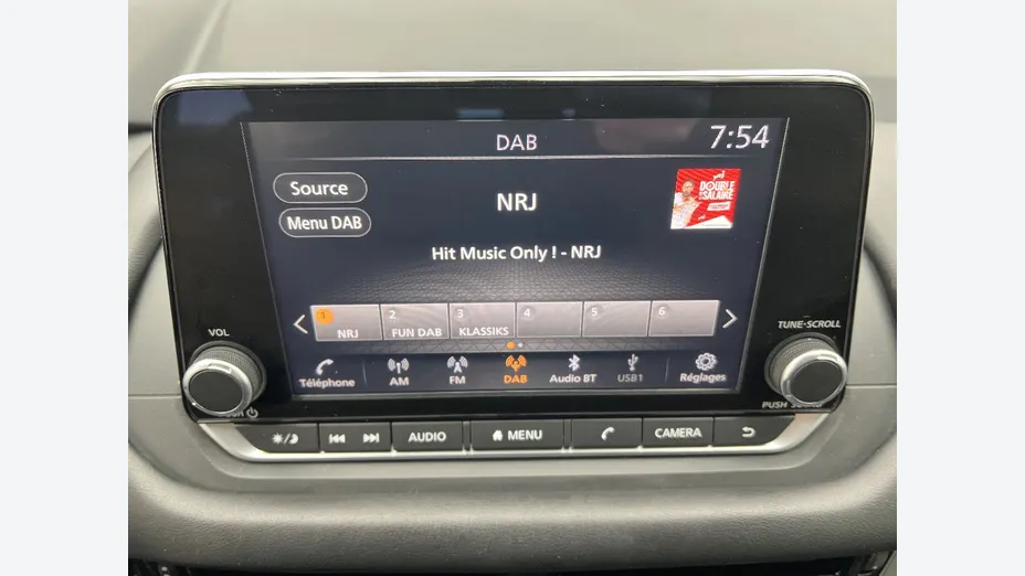 NISSAN Qashqai -