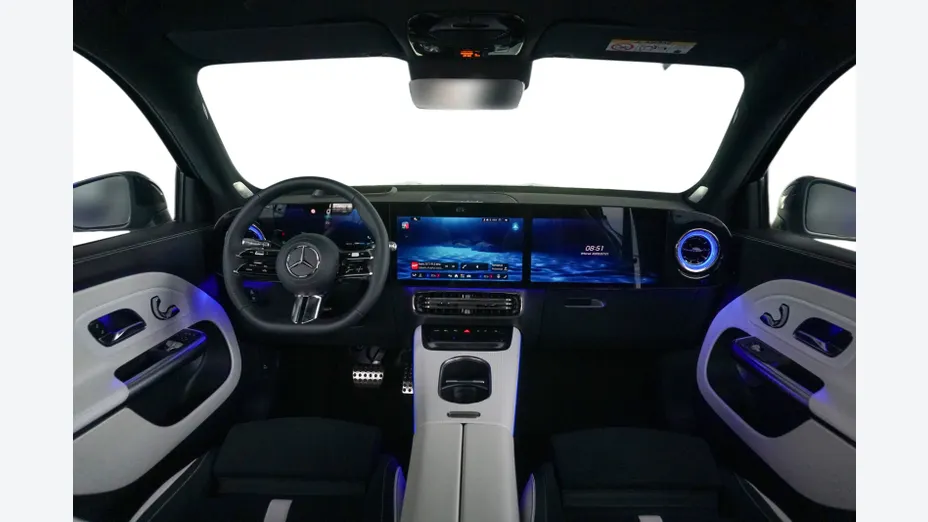 MERCEDES-BENZ GLB -