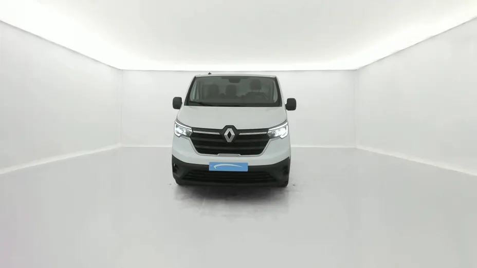 RENAULT Trafic -