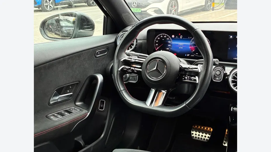 MERCEDES-BENZ A Klasa A 200 7G-DCT