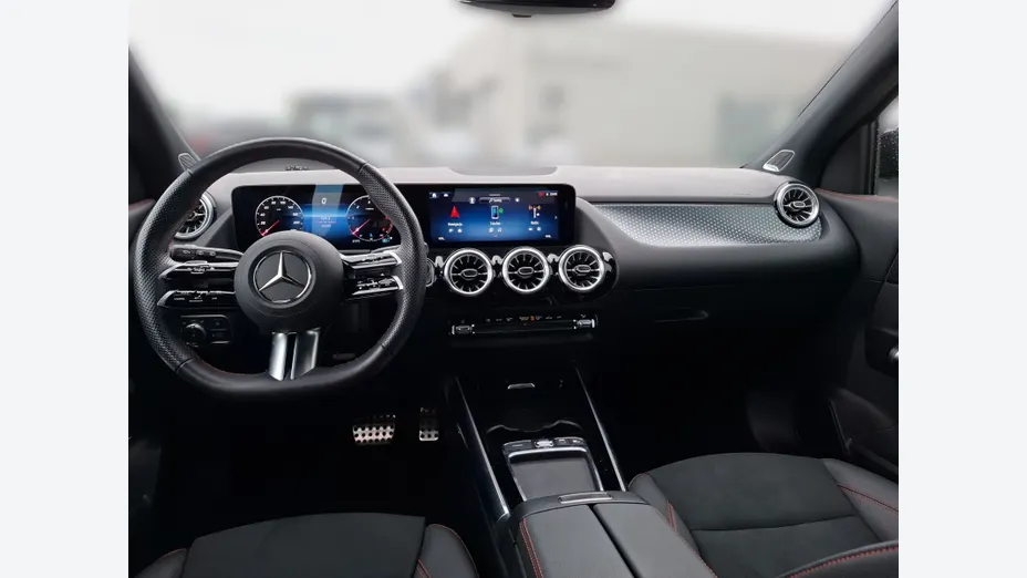 MERCEDES-BENZ GLA GLA 220 d 4-Matic AMG Line 8G-DCT