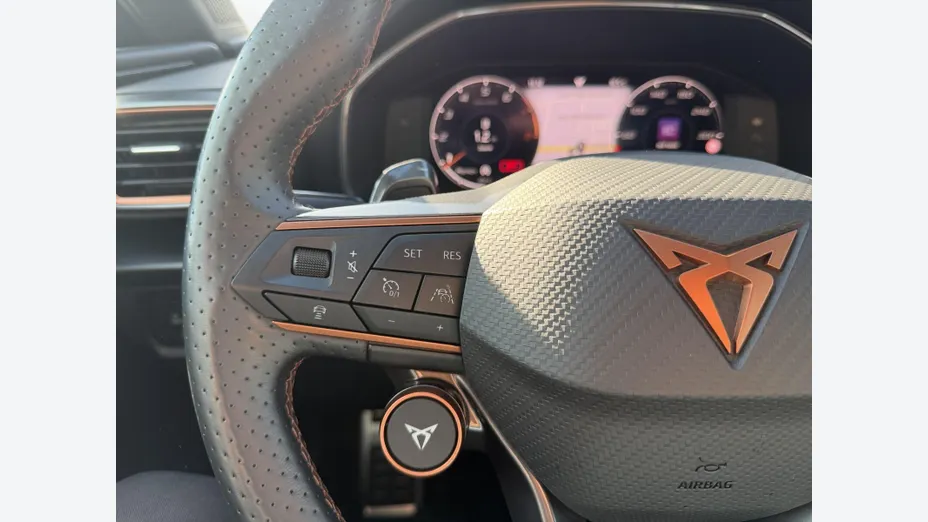 CUPRA Leon Leon 2.0 TSI 4Drive VZ DSG