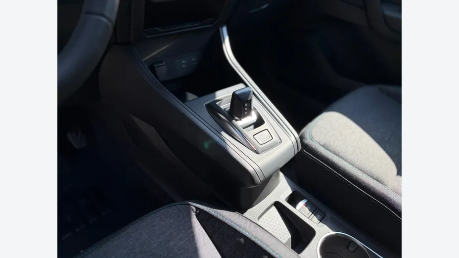 MITSUBISHI Grandis Grandis 1.3T mHEV Invite Cold DCT Nowy