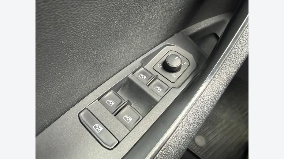 SKODA Karoq Karoq 2.0 TDI SCR 4x4 Ambition