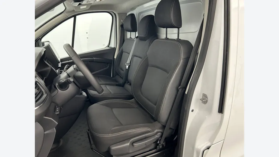 RENAULT Trafic -