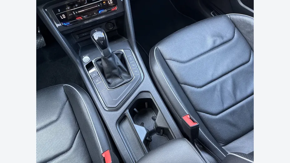 VOLKSWAGEN Tiguan Allspace -