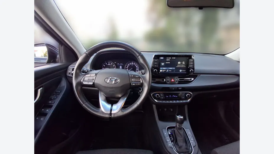 HYUNDAI i30 i30 1.0 T-GDI Smart DCT