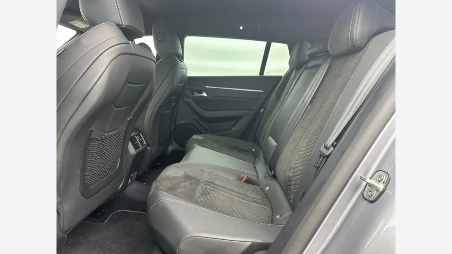 PEUGEOT 508 -